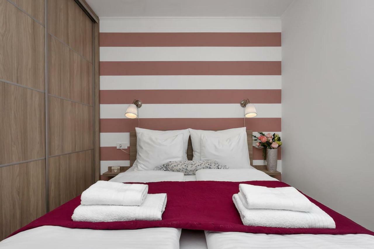 ماكارسكا Charming Apartment Tissa With Sea View المظهر الخارجي الصورة