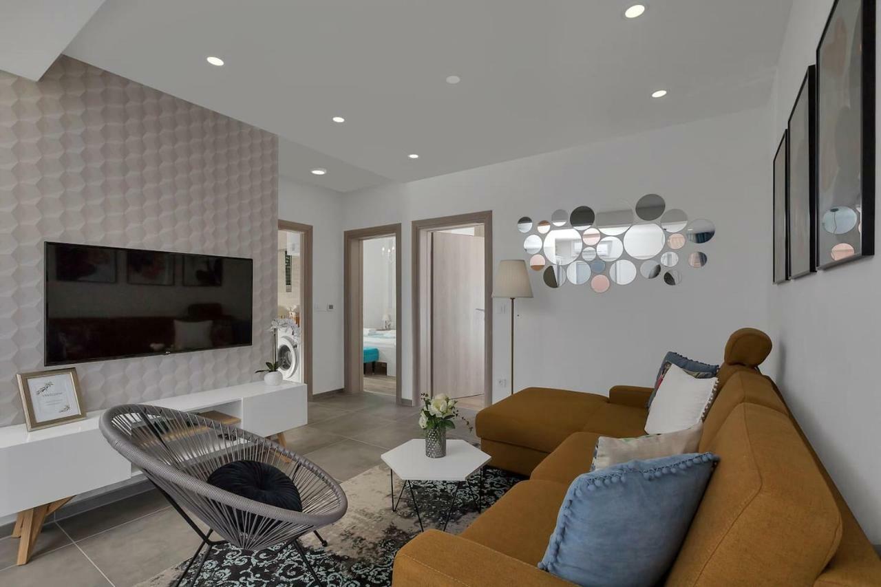 ماكارسكا Charming Apartment Tissa With Sea View المظهر الخارجي الصورة